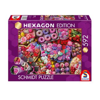 Verpackungsvorderseite aus einem anderen Blickwinkel vom Artikel 59720, Hexagon Edition: Lieblingsleckereien, 592 Teile Puzzle-Challenge Verpackungsvorderseite aus einem anderen Blickwinkel vom Artikel 59720, Hexagon Edition: Lieblingsleckereien, 592 Teile Puzzle-Challenge