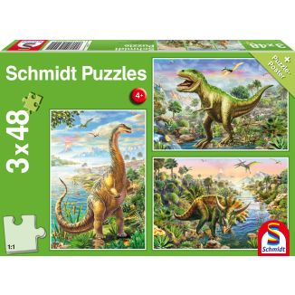 Vorderseite der Verpackung vom Artikel 56202, Abenteuer mit den Dinosauriern, 3x48-teiliges Kinderpuzzle