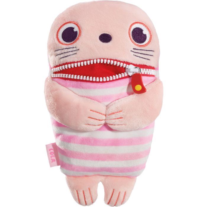 Vorderseite des Plüschartikel 42640, Sorgenfresser Lola, klein, 21 cm, Edition Ahoi Vorderseite des Plüschartikel 42640, Sorgenfresser Lola, klein, 21 cm, Edition Ahoi