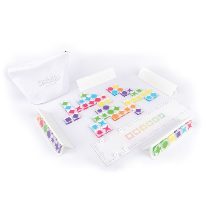 Qwirkle Deluxe – Jeu De Société Schmidt Spiele, 108 Pièces En Bois, Tactique Et Stratégie, Édition Deluxe Avec Carnet De Scores