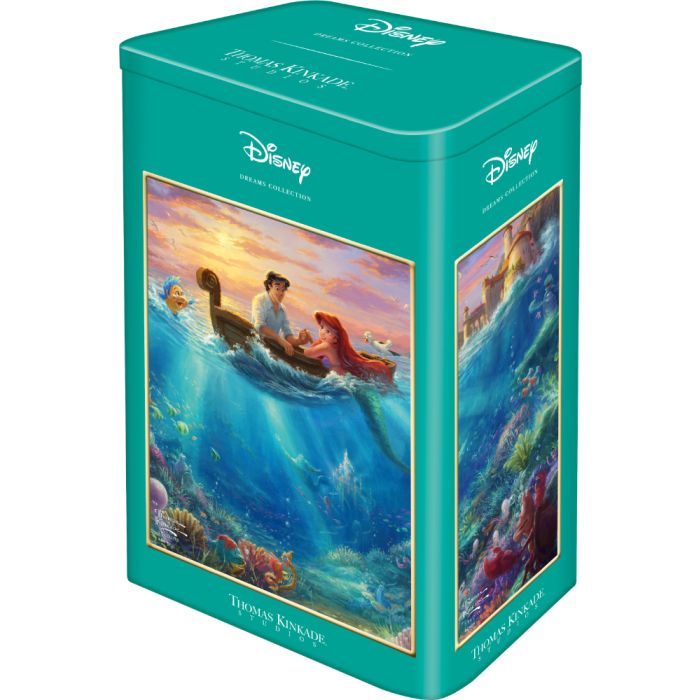 Vorderseite der Verpackung vom Artikel 59927, Thomas Kinkade Studios: Disney - Arielle in der Nostalgie Metalldose, 500 Teile Puzzle Vorderseite der Verpackung vom Artikel 59927, Thomas Kinkade Studios: Disney - Arielle in der Nostalgie Metalldose, 500 Teile Puzzle